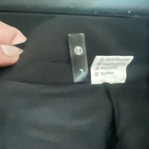 NWOT! Black, pleated Goth/Punk skirt! - Picture 3 of 3